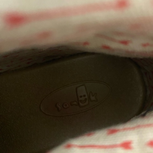 Sanuk suede Tan Women's Boots with Pink Laces size 9 - Picture 6 of 7